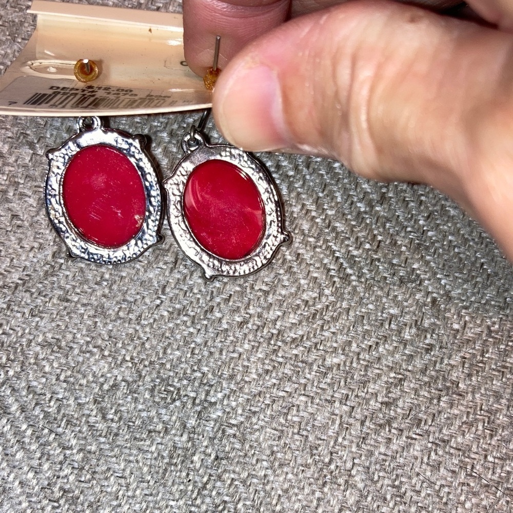 Hannah Accents Vibrant Red Earrings - Picture 3 of 4